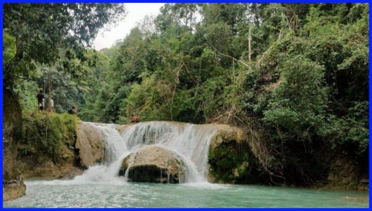 Air Terjun Waekuli